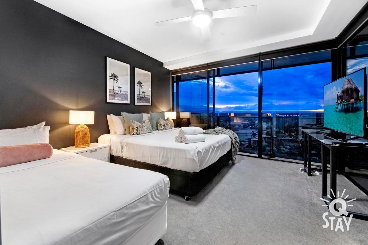 Kids Stay Free In Hinterland View 1 Bedroom Spa Apartment At Circle On Cavill - Q Stay 골드코스트 외부 사진